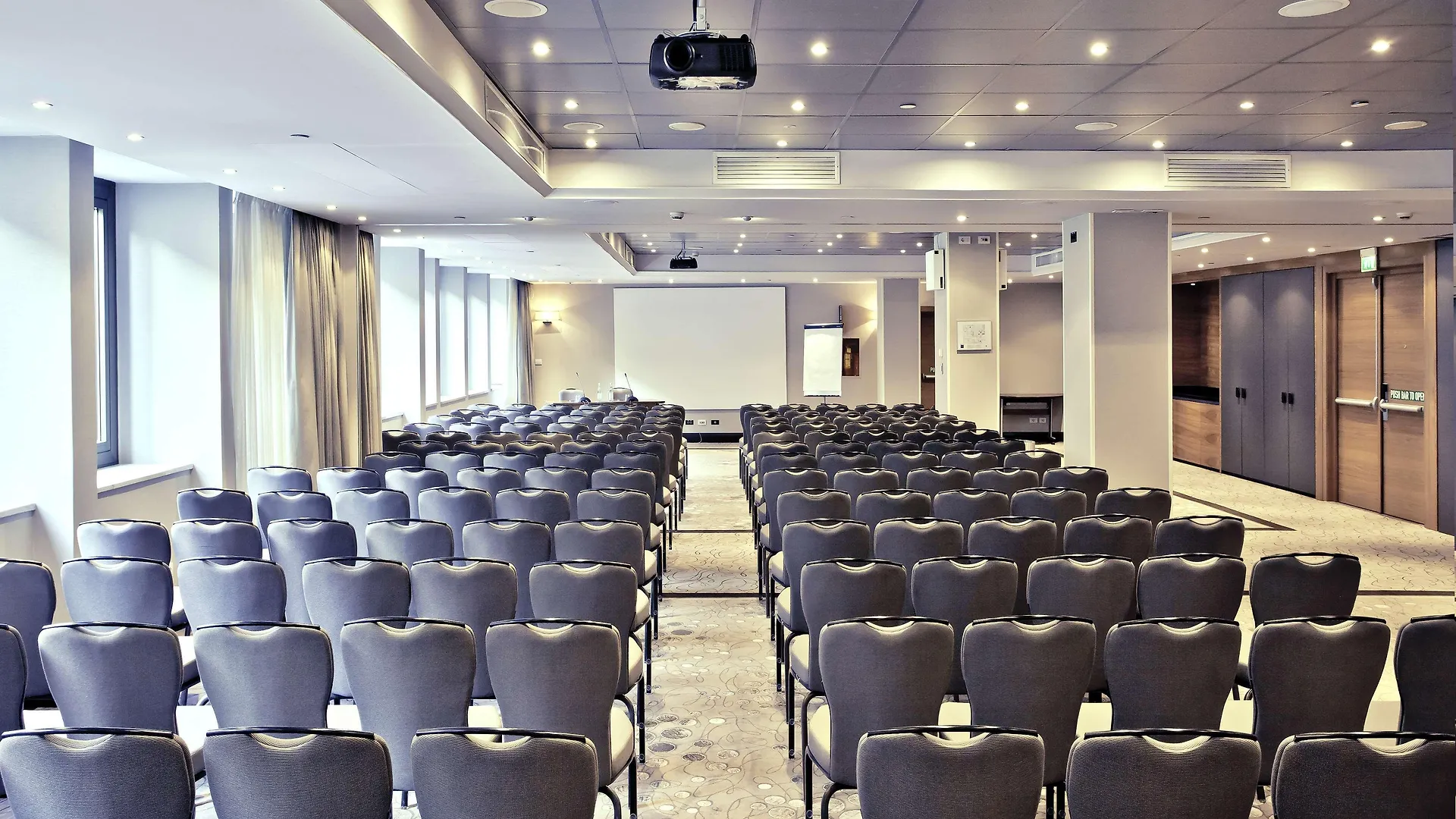 ****  Hilton Milan Hotell Italien