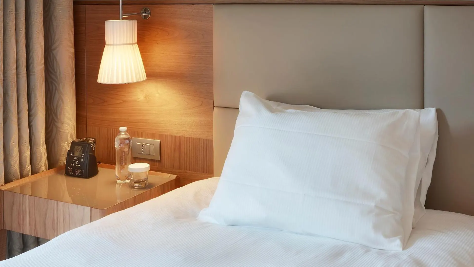 Hilton Milan Hotell 4*,  Italien