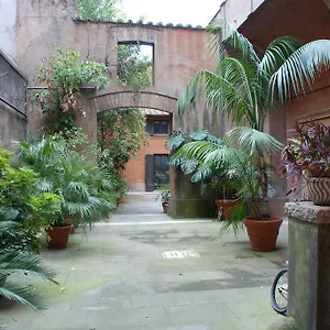 Palazzo Velli Lägenhet