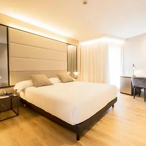 Zenit Hotell