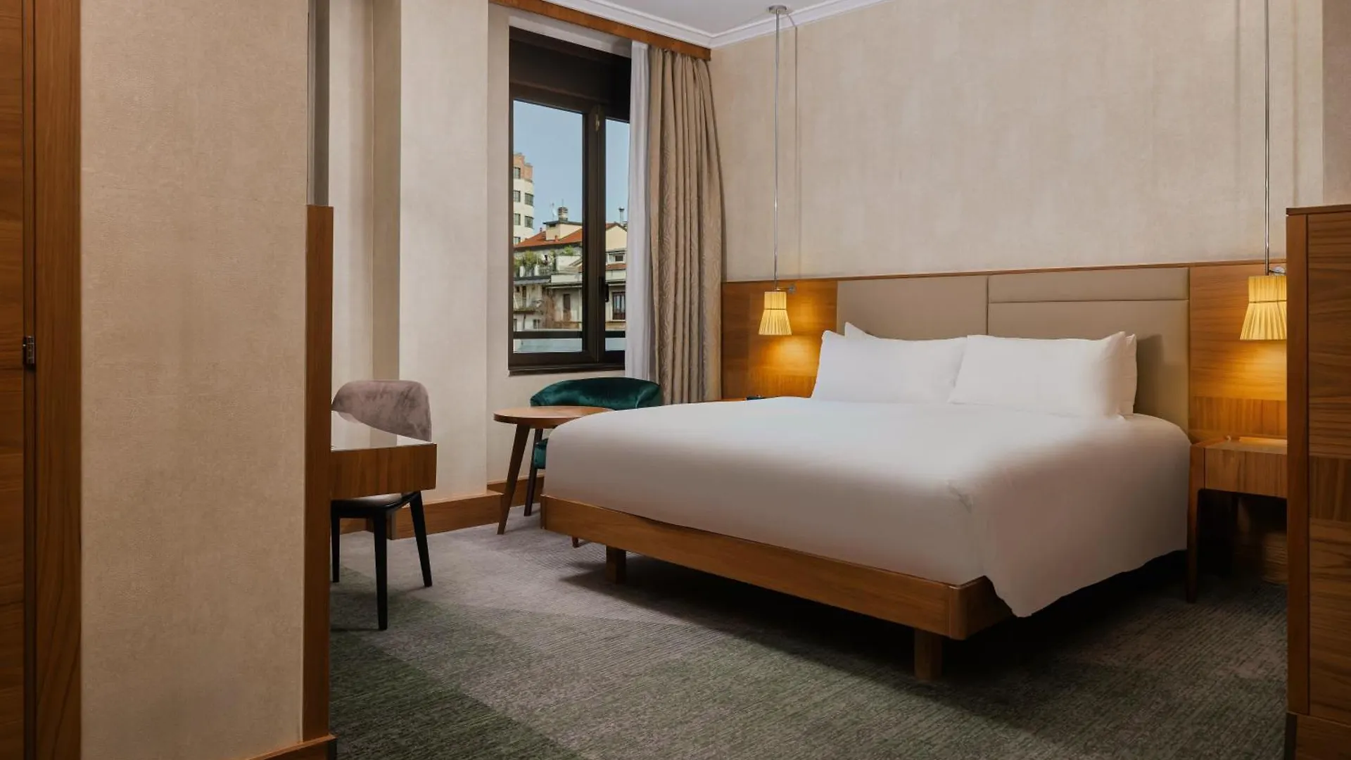 Hilton Milan Hotel 4*,